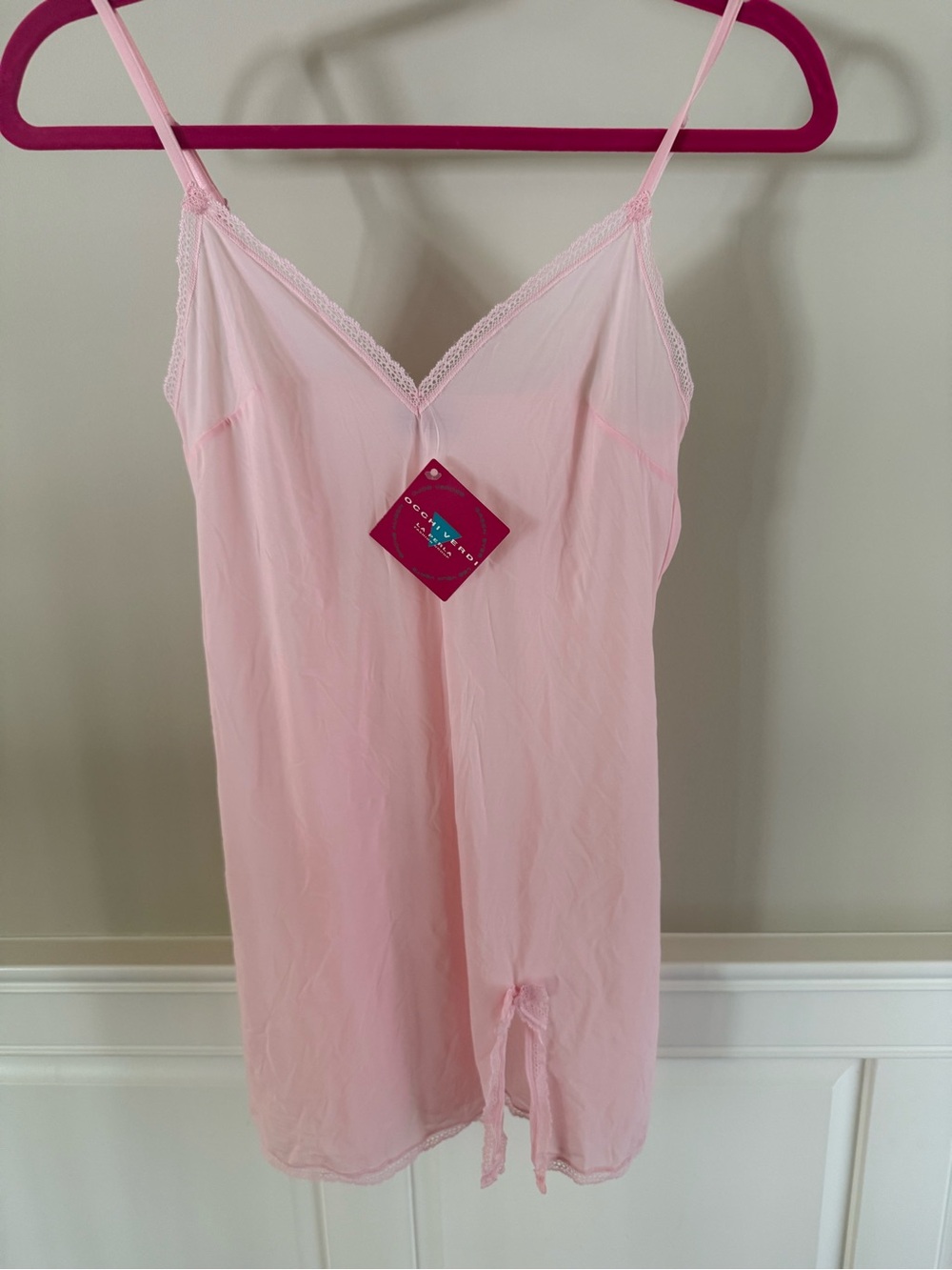 Light Pink Lace-Trim Chemise with Adjustable Spaghetti Straps- La Perła